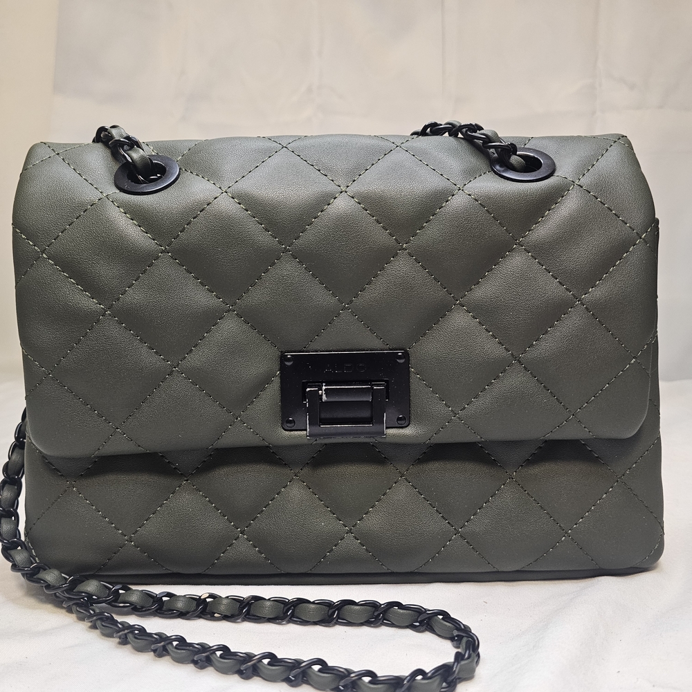 EUC Aldo Quilted Olive Shoulder Bag